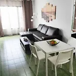 Bellaloe Apartmán Tías